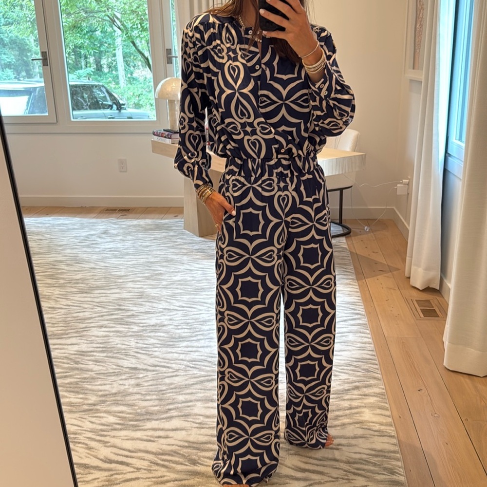 Misa LA pattered pants and blouse set